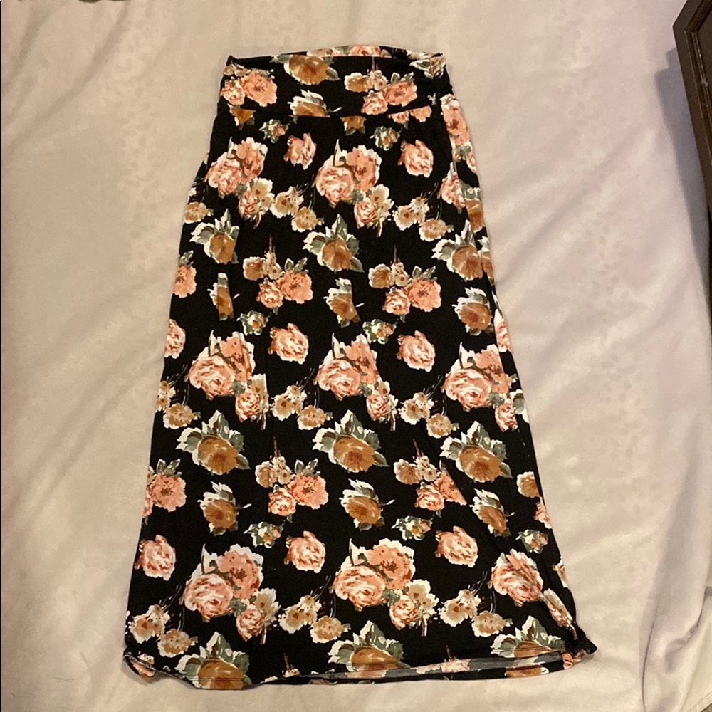 Joe Benbasset Black Floral A-Line Midi Skirt